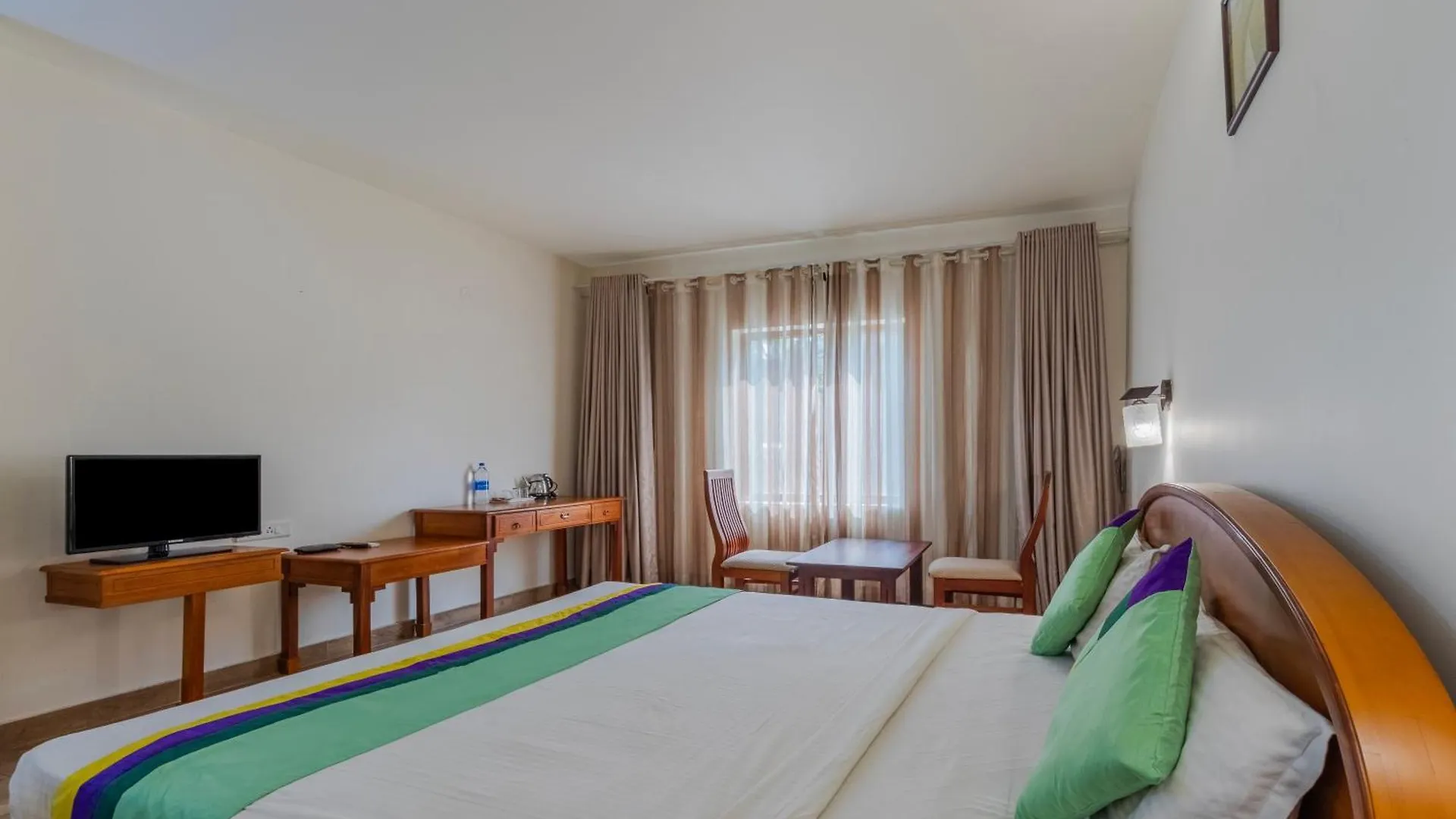 Hotel Sadhoo Heritage Resort