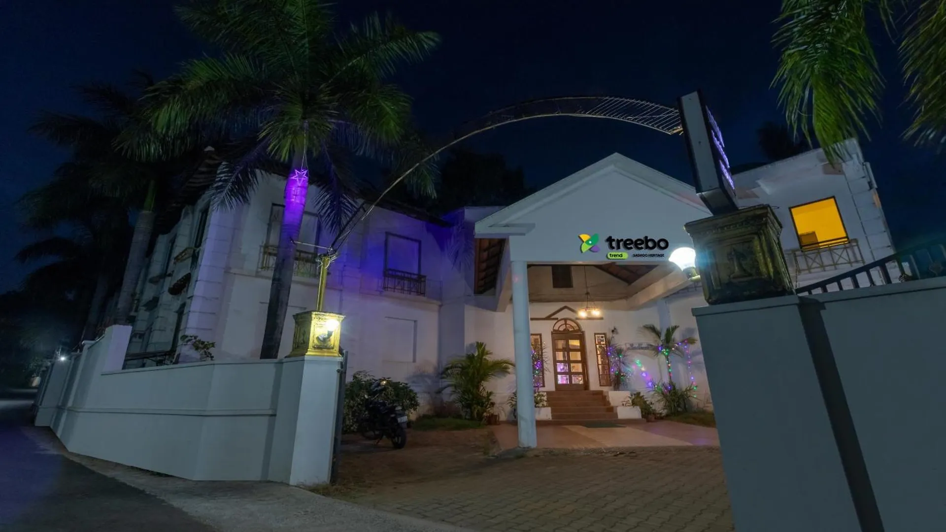 Sadhoo Heritage Resort